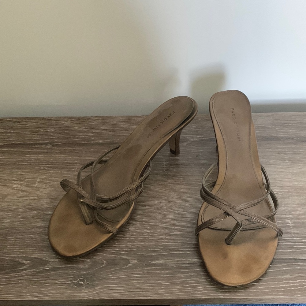 Bronze kitten heels